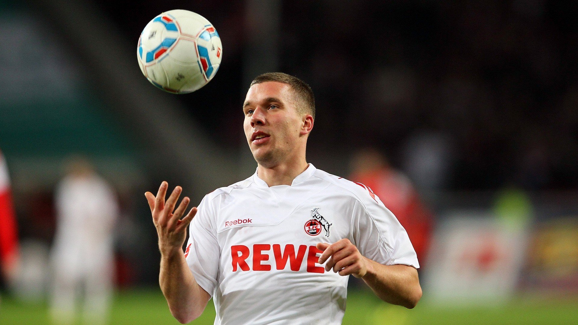 快船小将社交媒体发布训练成果照片,快船名将